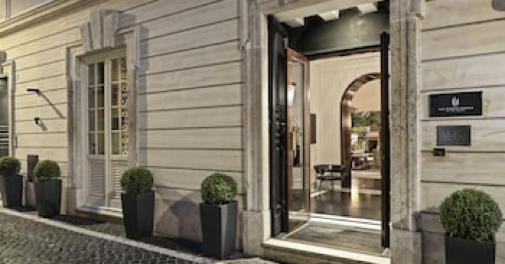 jk-place-roma-the-leading-hotels-of-the-world-d29c43678bbdd283.jpeg