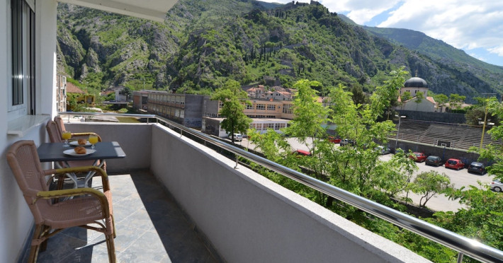 jp-apartments-kotor-eaddcdf47c6cb2bd.jpeg