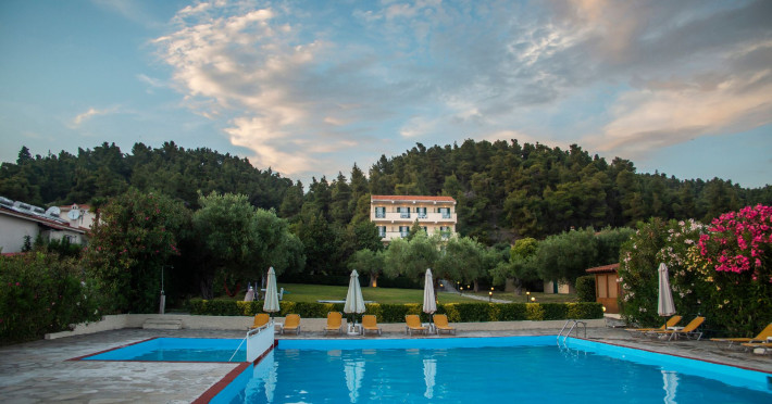julia-hotel-chalkidiki-2403f099ac1b14ce.jpeg