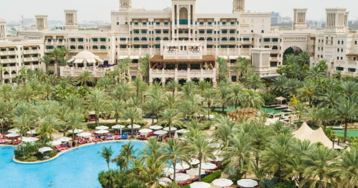jumeirah-al-qasr-dubai-6ba82131c2429685.jpeg