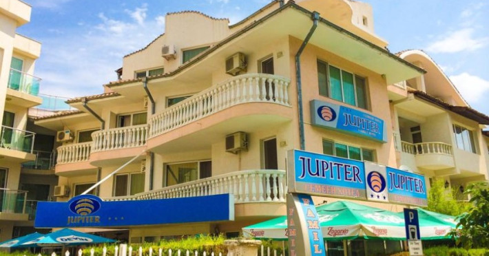 jupiter-1-family-hotel-d3315c5b96b3e14e.jpeg