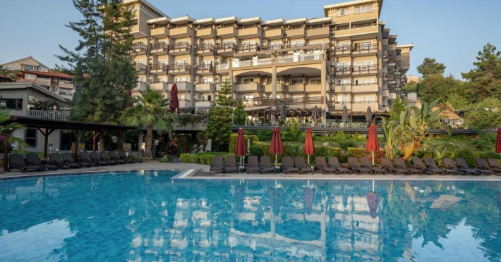 Justiniano Deluxe Resort