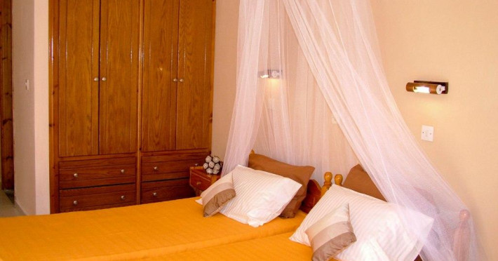 Kalypso Studios and Apartments