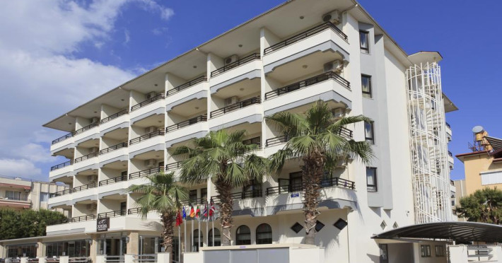 kandelor-hotel-9d11a7b9aa8148d6.jpeg
