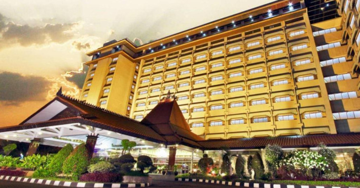 kartika-chandra-jakarta-fb6fcfdd4bd5e824.jpeg