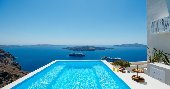 kastro-suites-fira-santorini-1808bd0ab3571798.jpeg