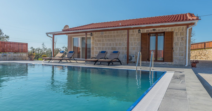 kefalonia-hospitality-5faeeedc19db1e87.jpeg