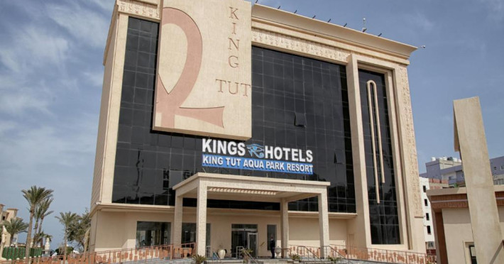king-tut-aqua-park-beach-resort-ccf50f8b63e62b1a.jpeg