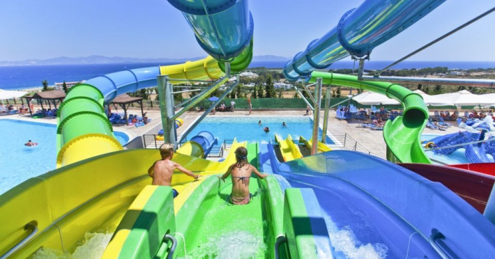 kipriotis-aqualand-8aeb8d4202e5beb4.jpeg