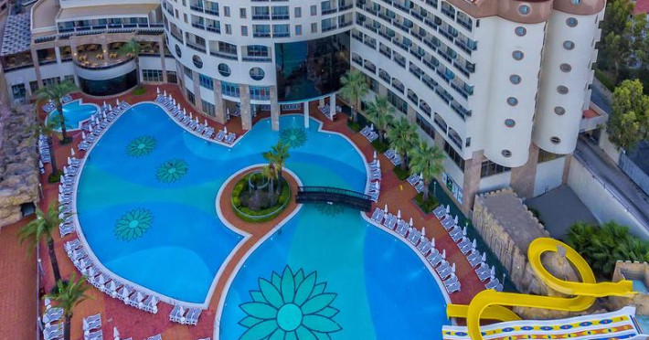 kirman-hotels-leodikya-high-class-resort-39d36307c27b24c9.jpeg