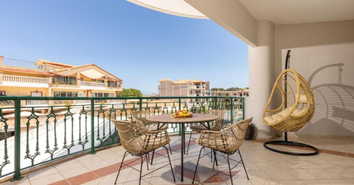 koukos-loft-apartments-b848c4af2557878a.jpeg