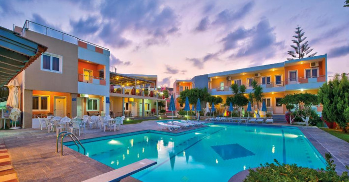 koukouras-lia-apartments-c1650df03c5d3053.jpeg