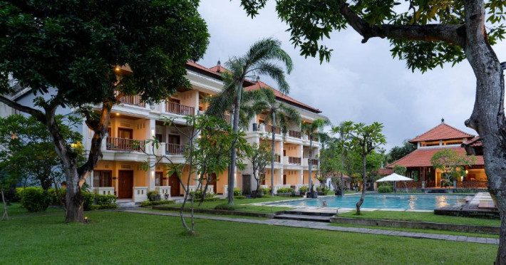 kusuma-resort-seminyak-84e3e5f7bfcaf912.jpeg