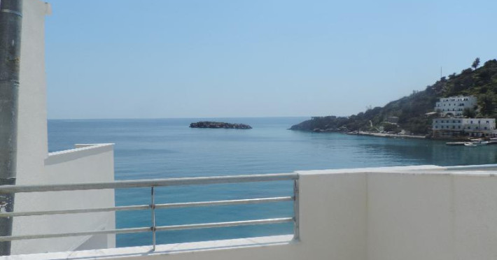 kyma-hotel-loutro-c678426a39a467e0.jpeg