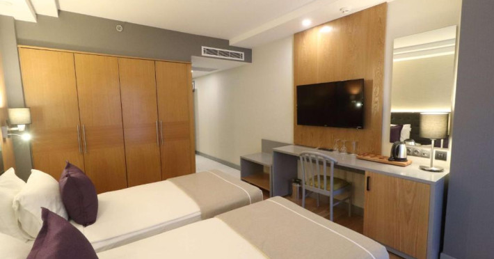 la-quinta-by-wyndham-bodrum-d8ac79812c2a033b.jpeg