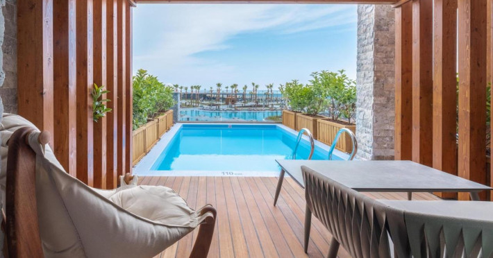 lago-hotel-dd75ea9e8438ab27.jpeg