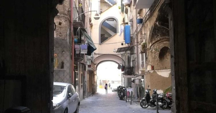 larco-e-il-vico-954d70c039188f8a.jpeg