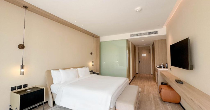 laya-resort-phuket-island-aa969103bfa8279b.jpeg