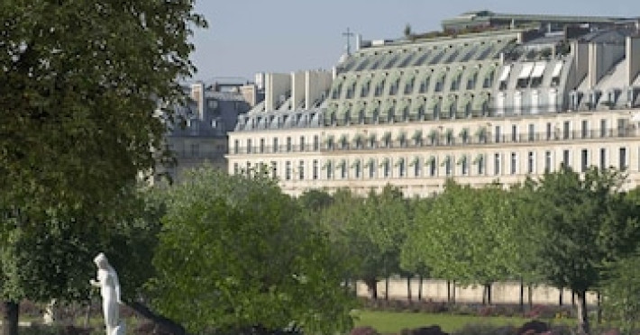 le-meurice-dorchester-collection-b11e73bea3aea144.jpeg