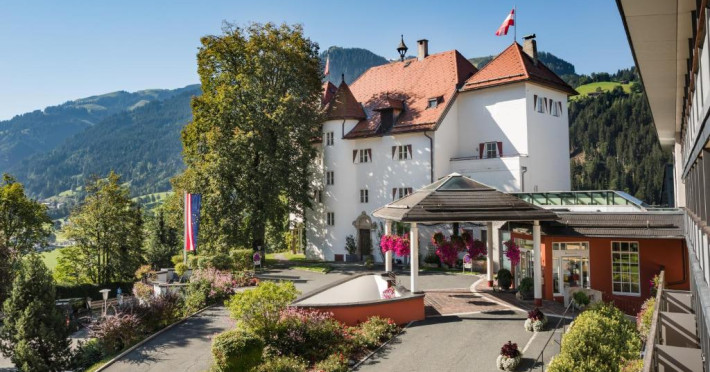 lebenberg-schlosshotel-e1568b38a461329c.jpeg