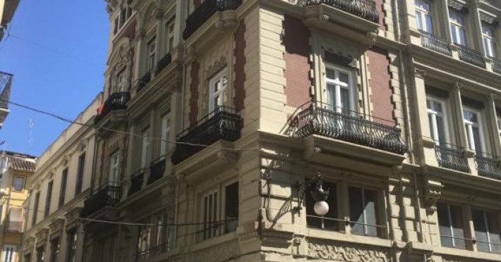 lesplai-valencia-d4b152b0f34891b6.jpeg