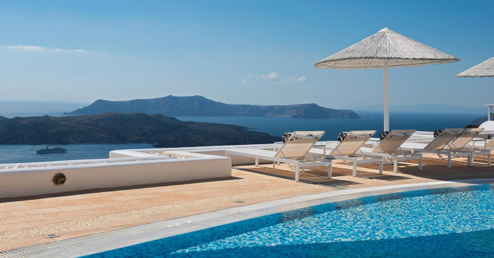 lilium-santorini-villas-611cbddef96e5fa6.jpeg