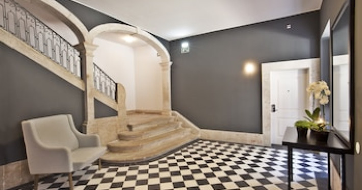 lisbon-five-stars-apartments-combro-7-6269d5e2a4eb3086.jpeg
