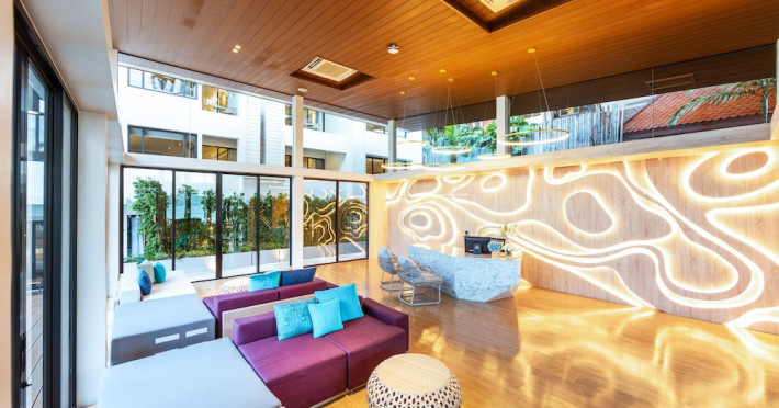 liv-hotel-phuket-patong-beachfront-bc6fde8675501dc6.jpeg