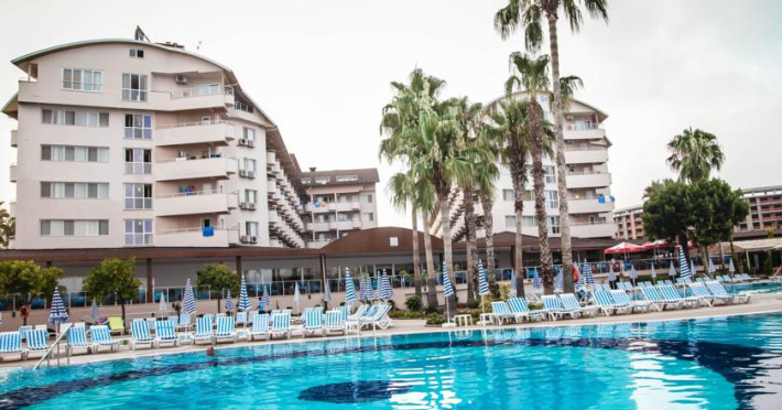 lonicera-world-hotel-dd9f2f7c5e903cd9.jpeg