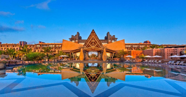 lopesan-baobab-resort-9468a46ad17cbee4.jpeg