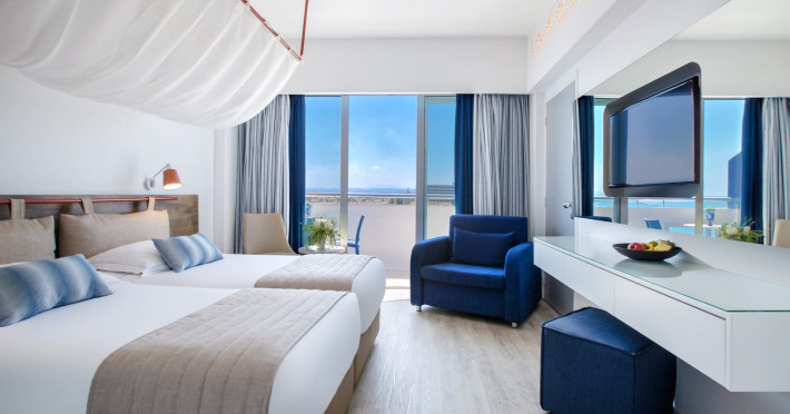 lordos-beach-hotel-spa-2ee7f380f287965b.jpeg