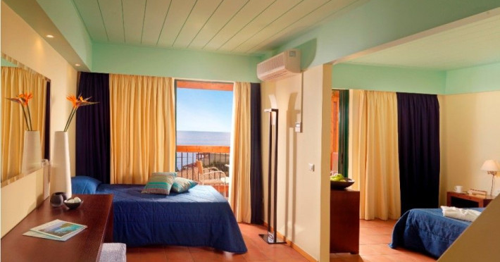 louis-apostolata-island-resort-dadfa917fb67c8cc.jpeg