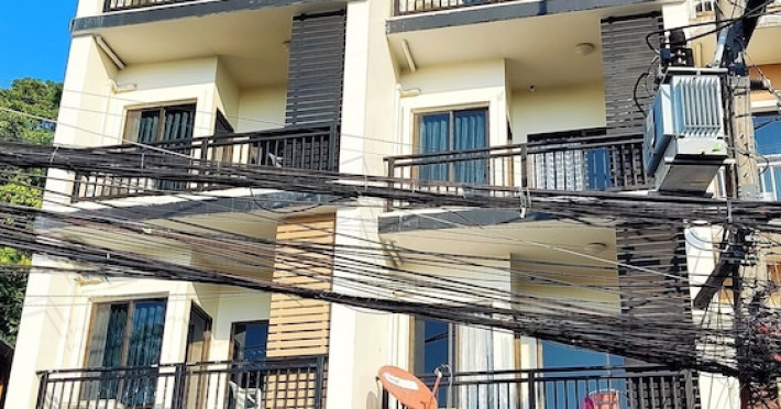 lucky-patong-hotel-d435f0e32aa250a0.jpeg