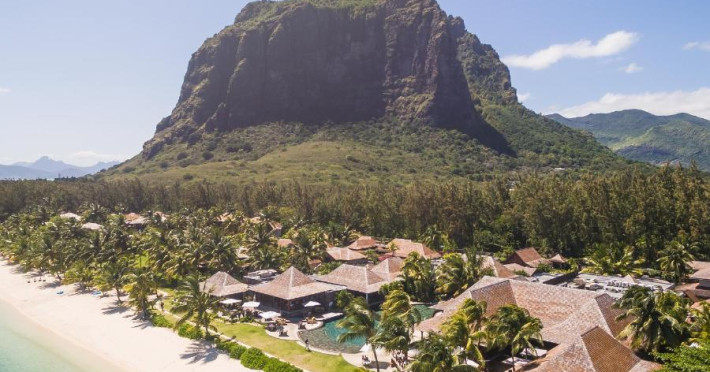 lux-le-morne-f79fe52af02613fe.jpeg