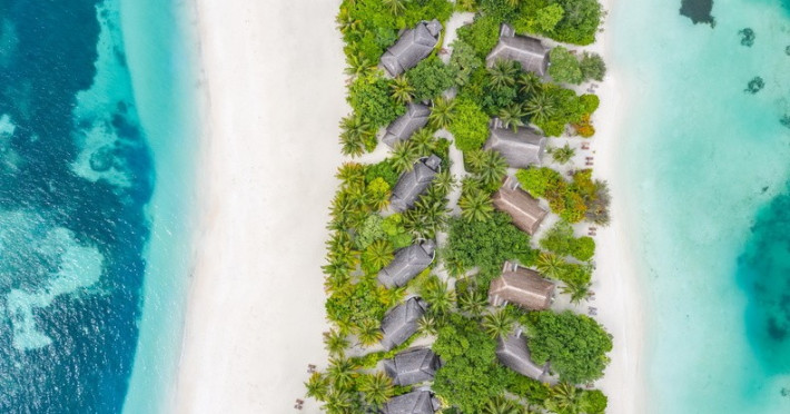 lux-south-ari-atoll-1d30b13d560a3f7a.jpeg