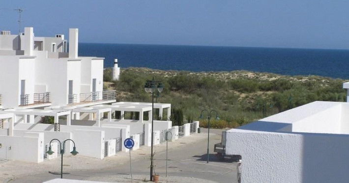 manta-rota-village-a28b40121ca09381.jpeg