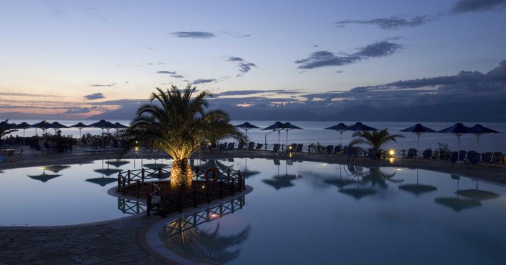 mareblue-beach-resort-f934a4a09becd8de.jpeg