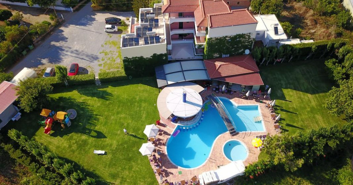marigianna-hotel-apartments-and-studios-f5afe6e4a8fa7a50.jpeg