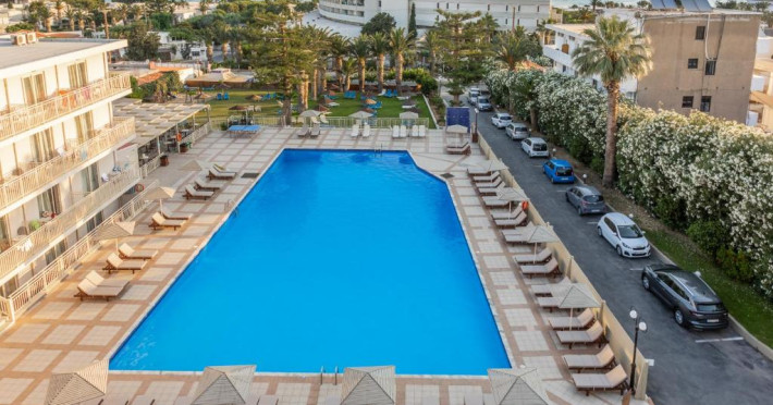 marilena-hotel-cc92018609d044b4.jpeg