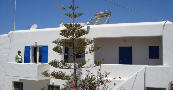 marina-blue-ornos-mykonos-5f05123689fd83f1.jpeg