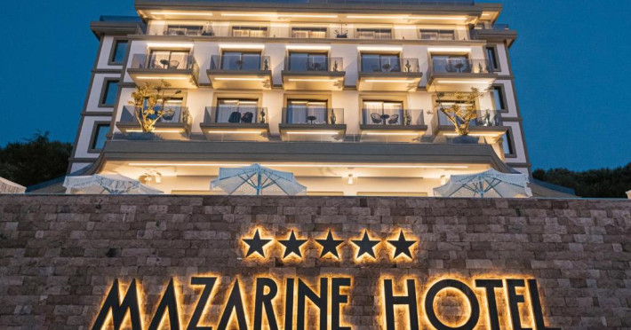 mazarine-hotel-af7da977ae1d2c6a.jpeg