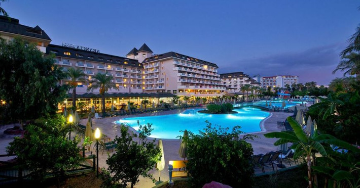 mc-arancia-resort-5afed8aac279465f.jpeg