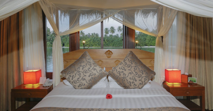 medhufushi-island-resort-fb94b8ea4af098f6.jpeg