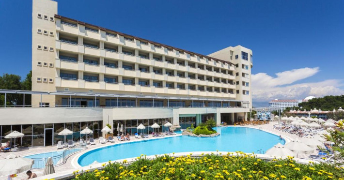 melas-resort-3e0a2bb31eeedfa6.jpeg