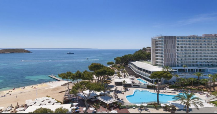 melia-calvia-beach-7a0514c5ee00ac05.jpeg