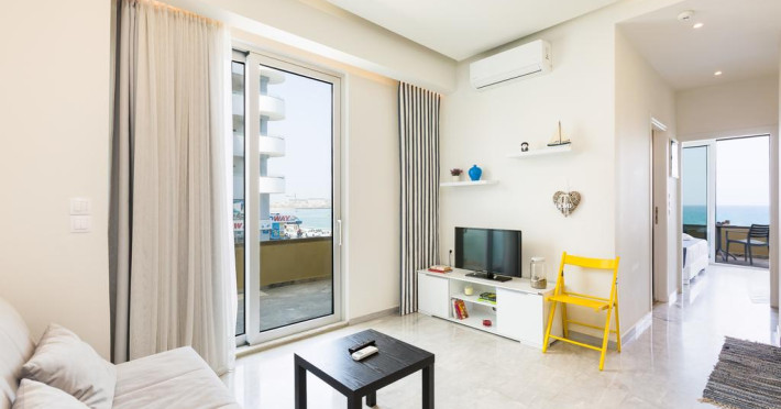 meltemi-coast-suites-8387d8a7c245f65a.jpeg