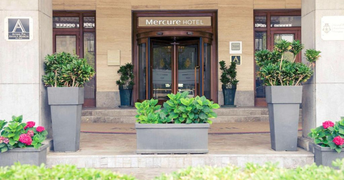 mercure-catania-excelsior-e8366360bbf9a176.jpeg