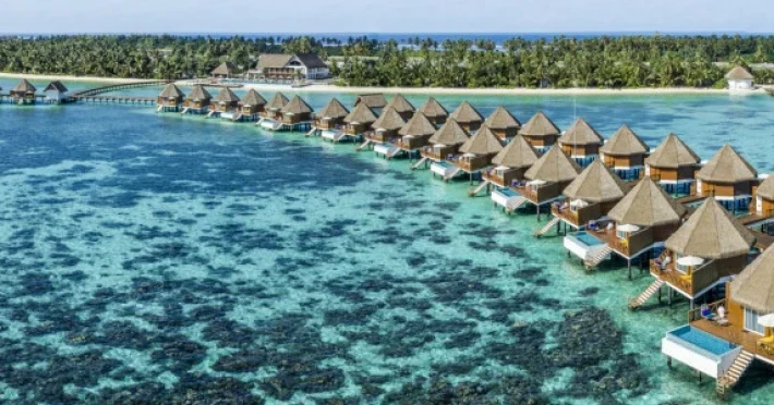 mercure-maldives-kooddoo-resort-ad1128ddf845b603.webp