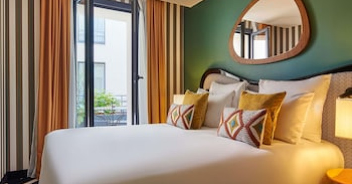 mercure-paris-butte-montmartre-basilique-309bc642403b2122.jpeg