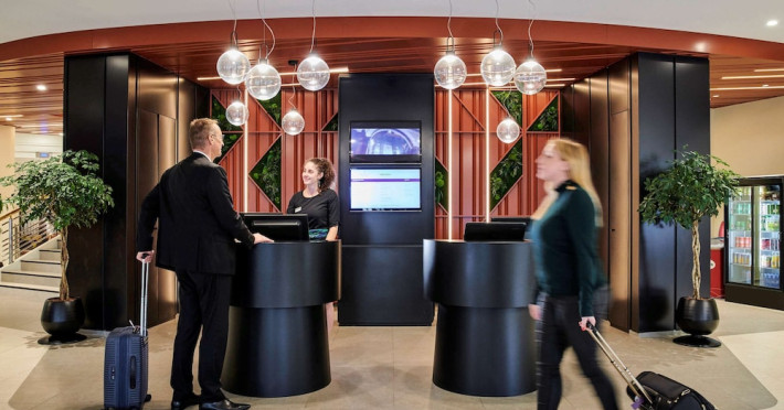 mercure-paris-la-defense-72485a0b9089a47c.jpeg